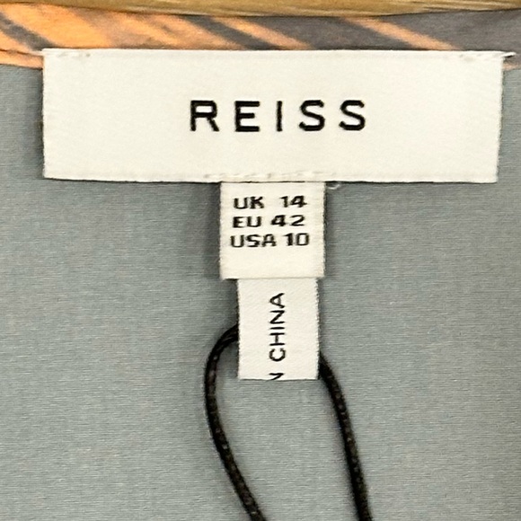 Reiss Pippy Abstract Printed Blouse Gray Sz 10 Satin V Neck Relaxed Fit NWOT - Picture 7 of 13